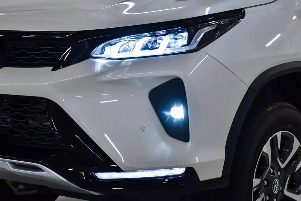 Giá lăn bánh xe Toyota Fortuner - Khuyến mãi Toyota Fortuner
