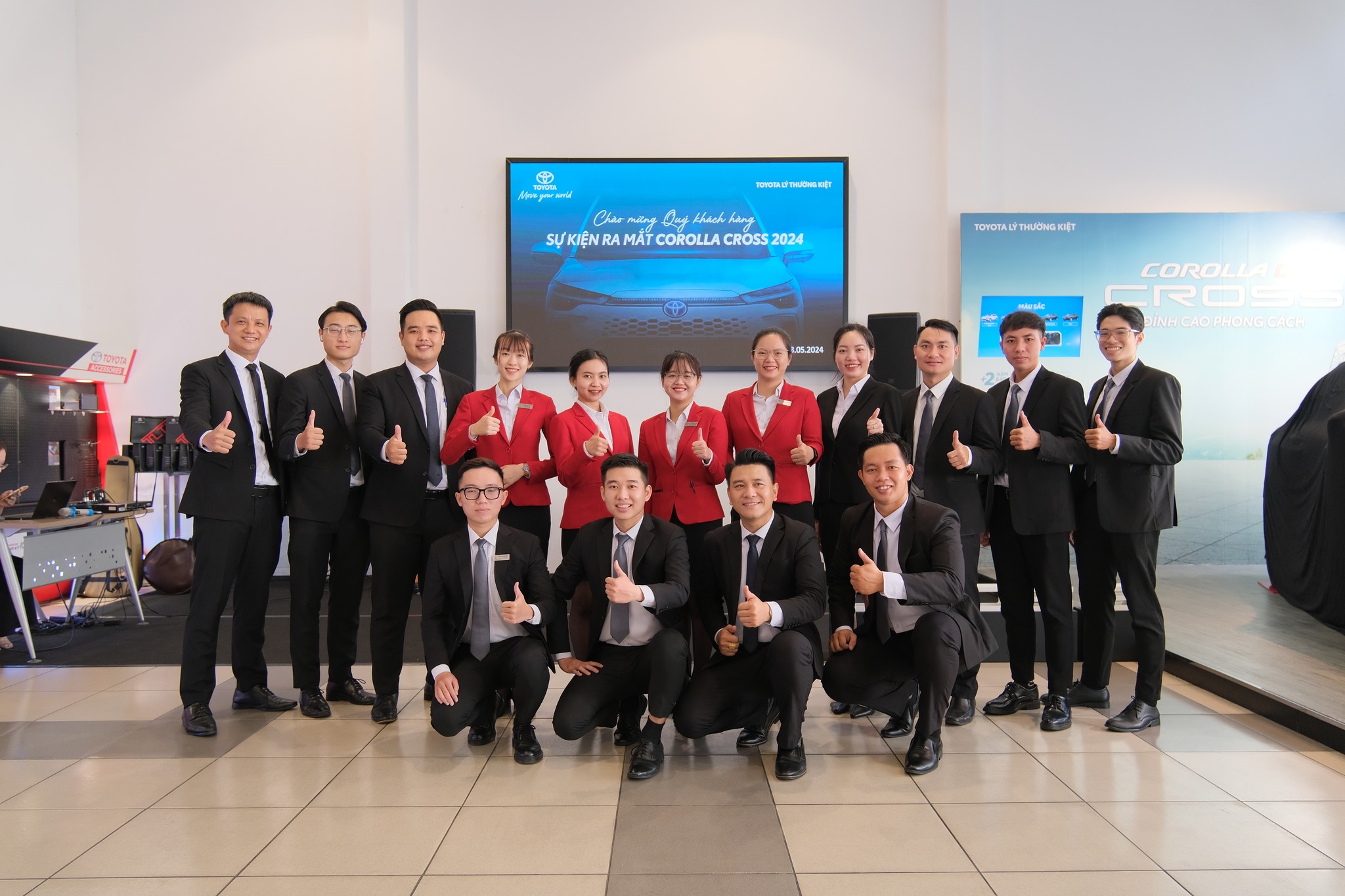 Đội Ngũ Nhân Viên Toyota Lý Thường Kiệt