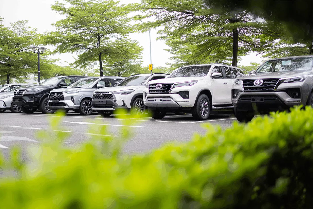 You Are Currently Viewing Lỗi Đỗ Xe Ô Tô Sai Quy Định Phạt Bao Nhiêu Theo Quy Định Mới Nhất 2023?
