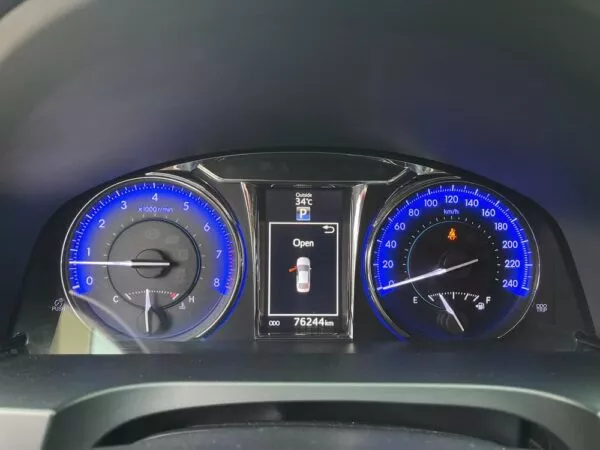 Toyota Camry 2.0G 2019